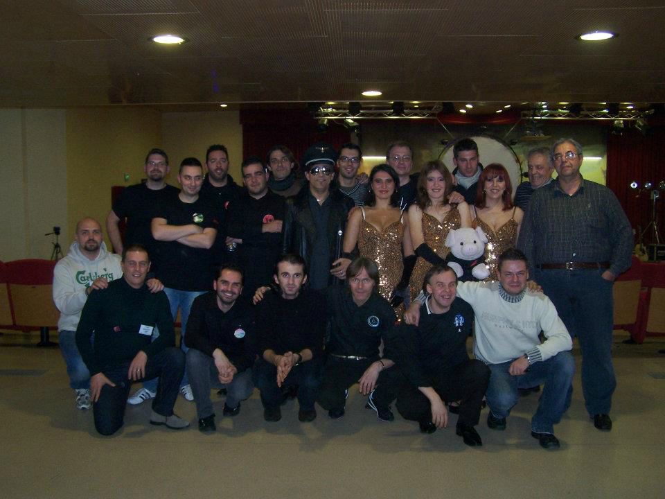 SHINE al completo