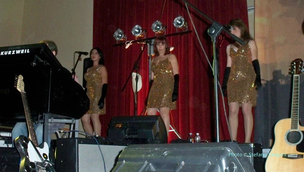 live 27 Nov.