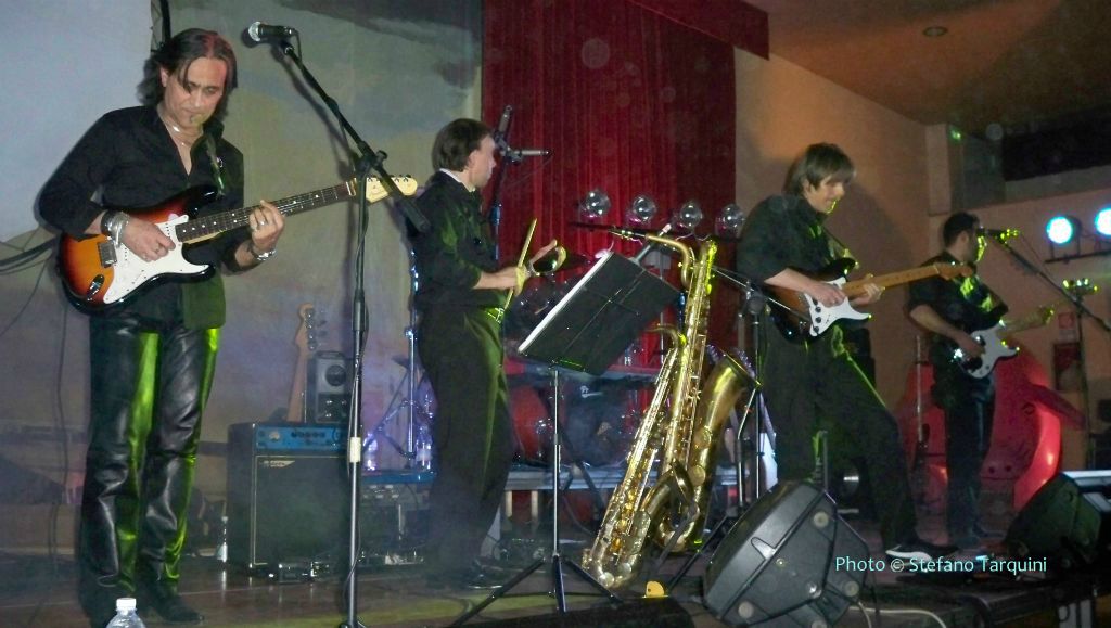 live 27 Nov.
