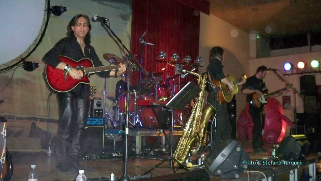 live 27 Nov.