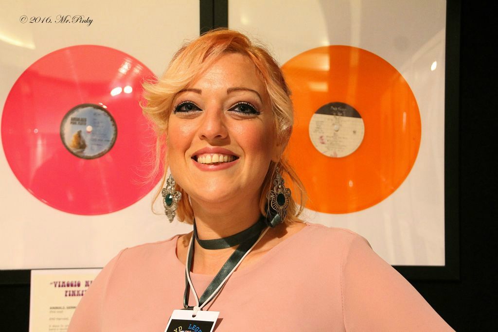 Simona De Marco, or the lovely Lunatics groupie